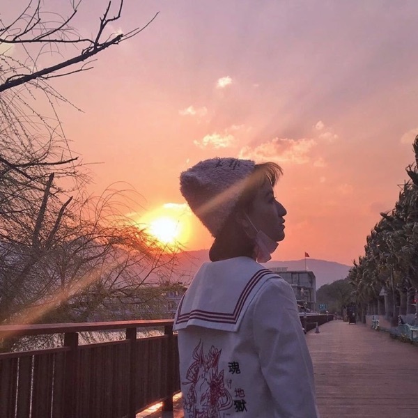 探窗 album art